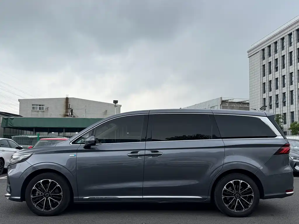 Roewe iMAX8 — миниатюра 16