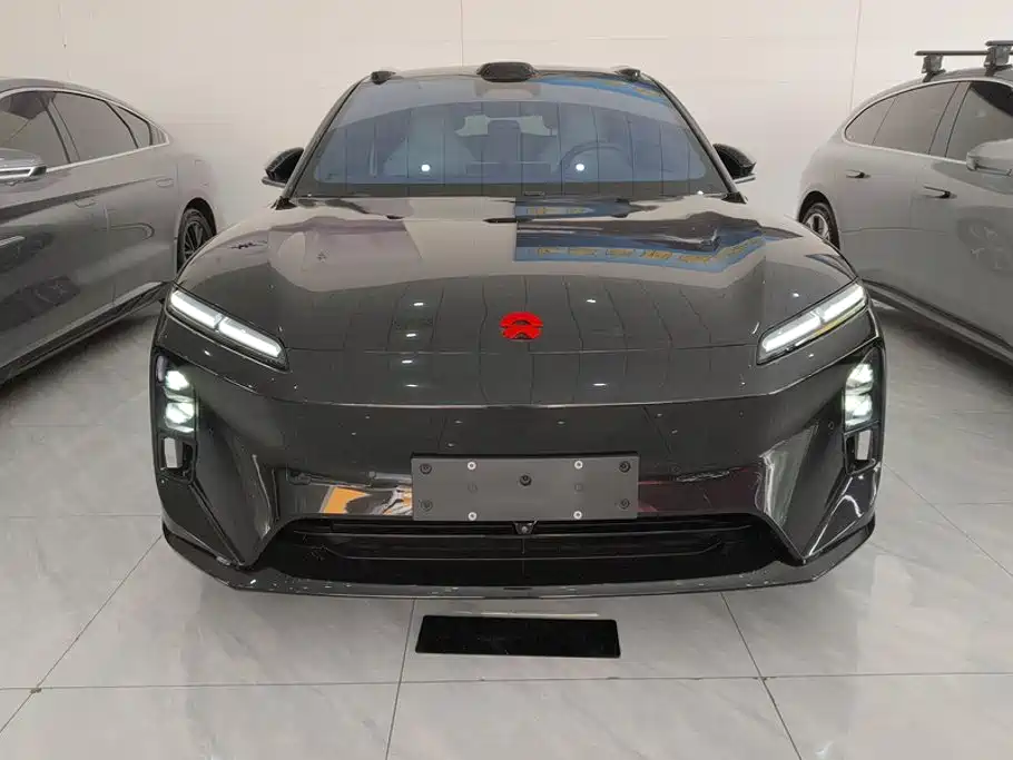 NIO ET5T — миниатюра 2