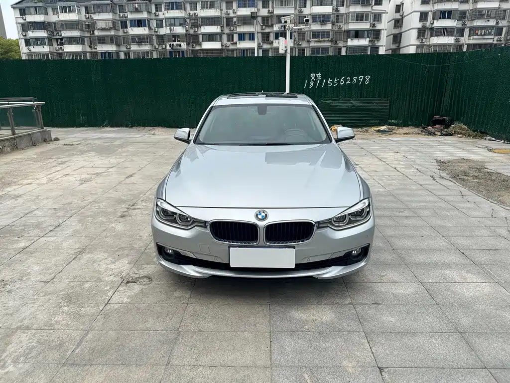 BMW 3 Series - фото 2