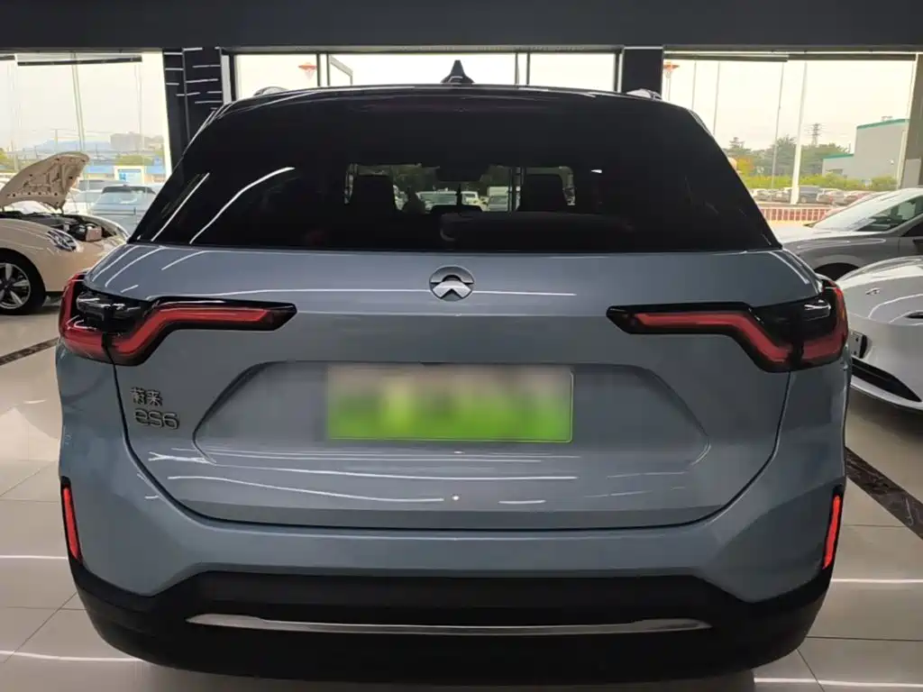 NIO ES6 — миниатюра 6