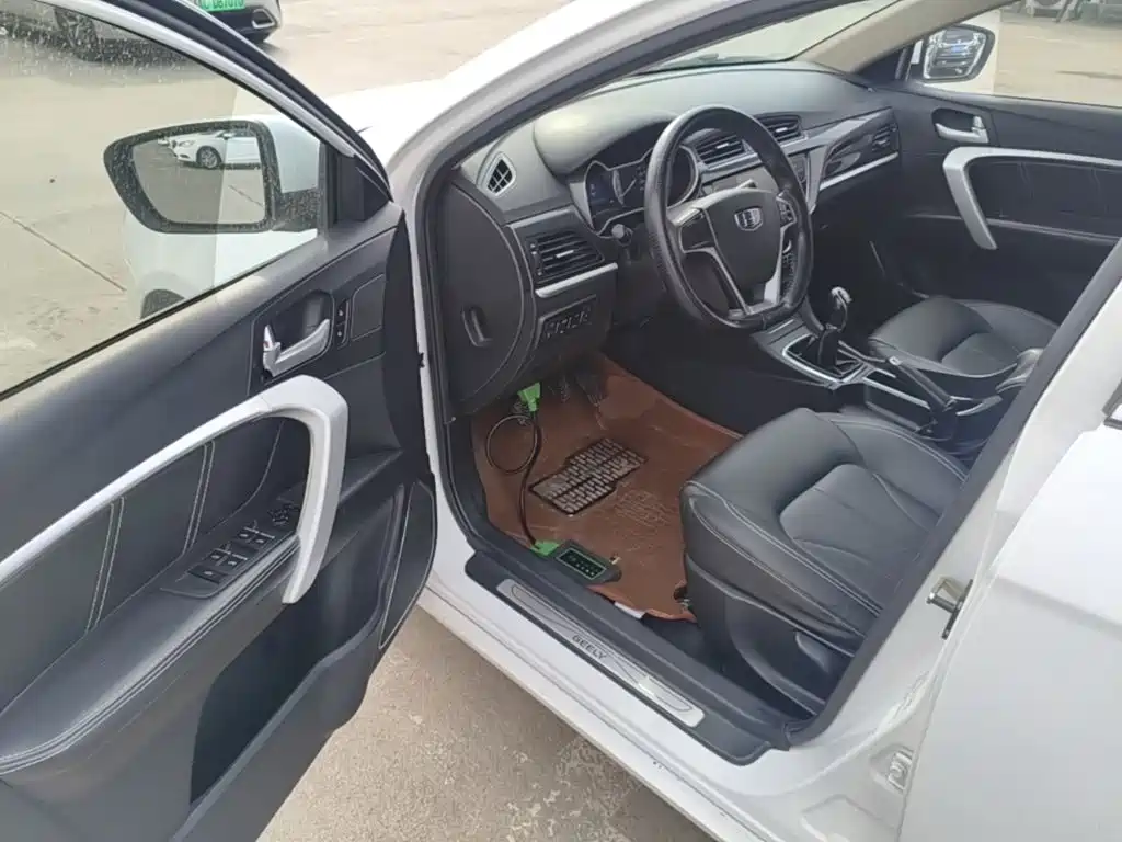 Geely Emgrand — миниатюра 16