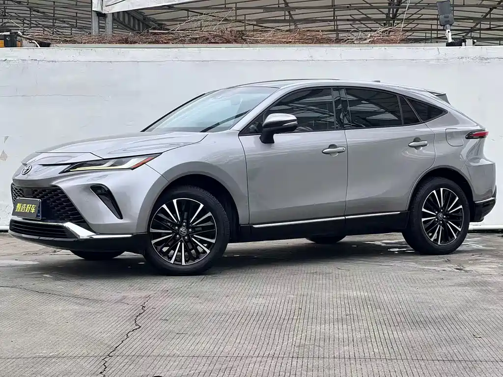 Toyota Venza 2023