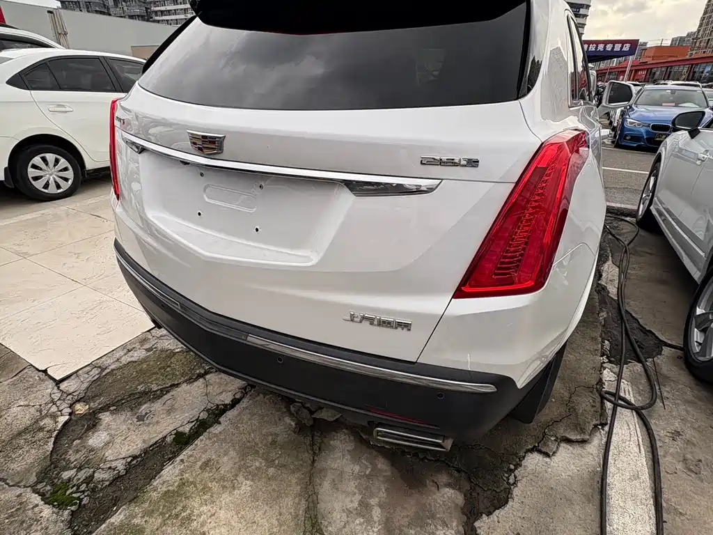Cadillac XT5 — миниатюра 15