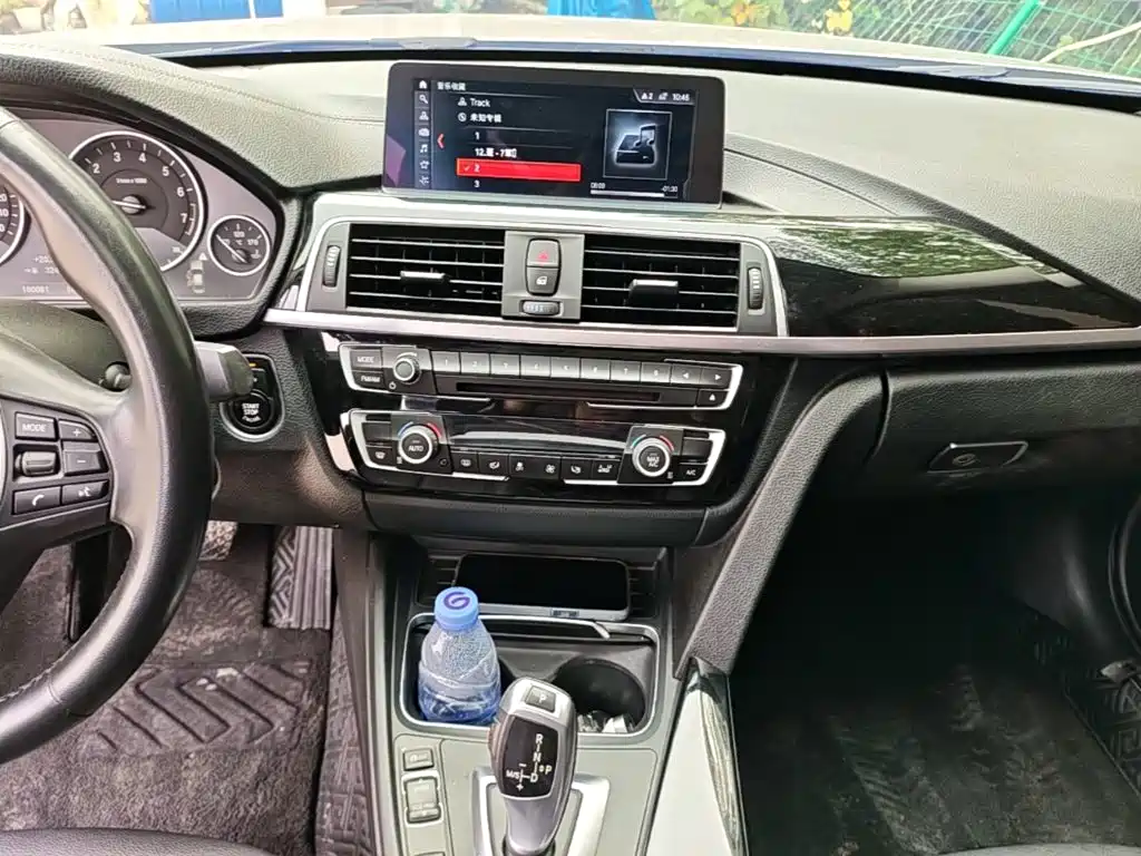 BMW 3 Series — миниатюра 13