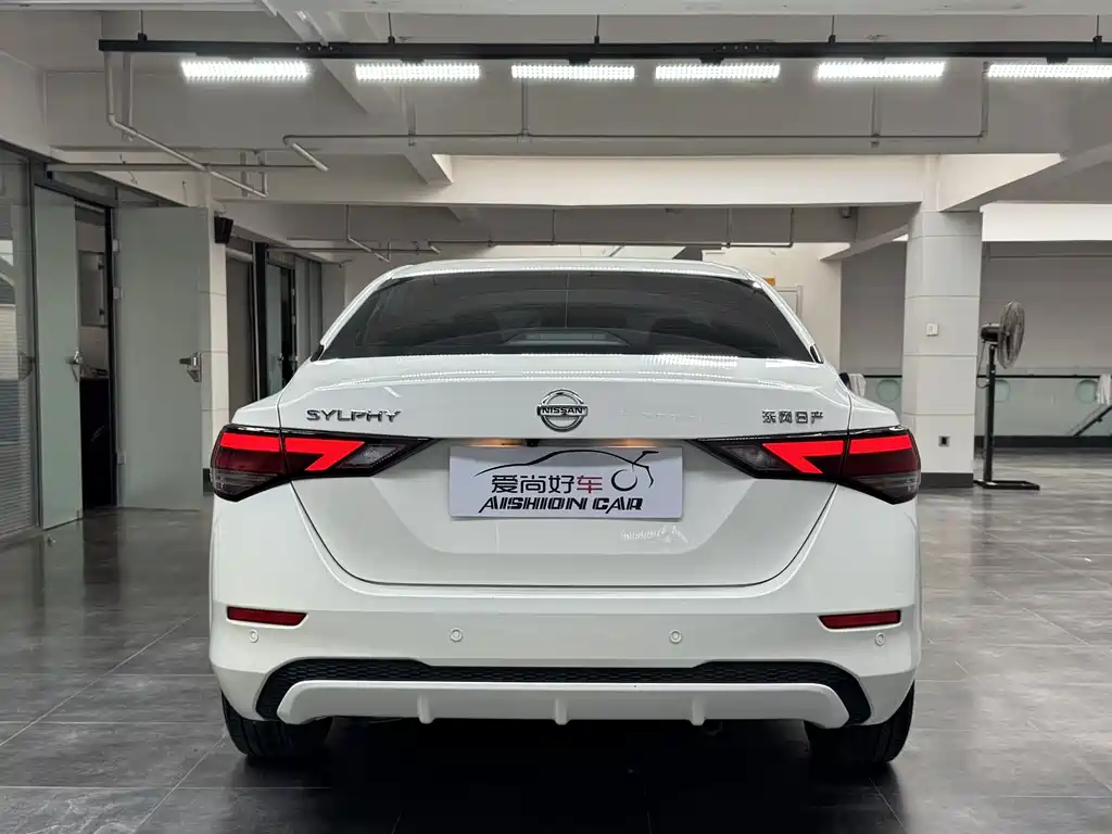 Nissan Sylphy — миниатюра 6