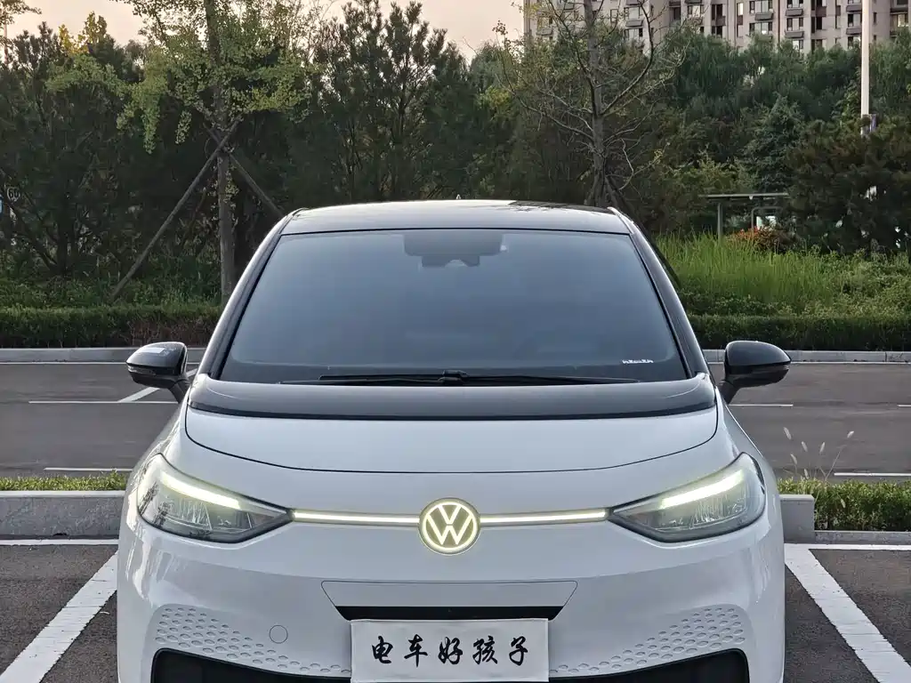 Volkswagen ID.3 — миниатюра 2