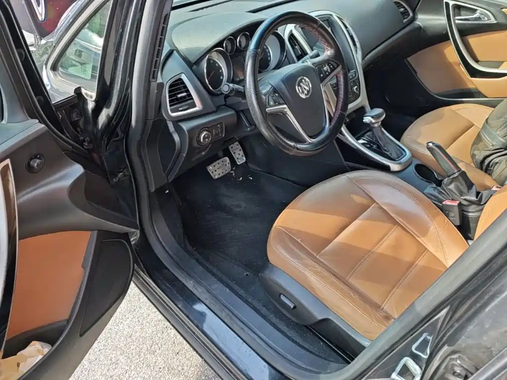 Buick Excelle — миниатюра 21