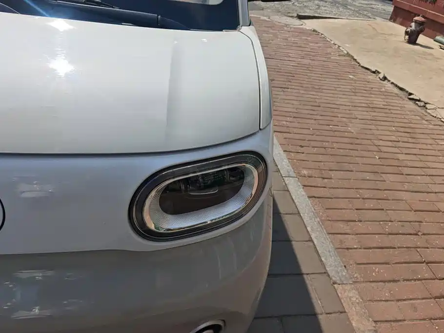 Wuling MINIEV — миниатюра 5