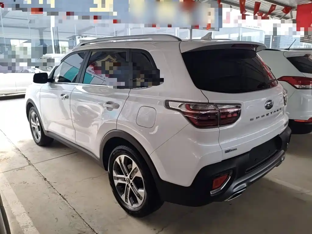 Kia Sportage — миниатюра 5