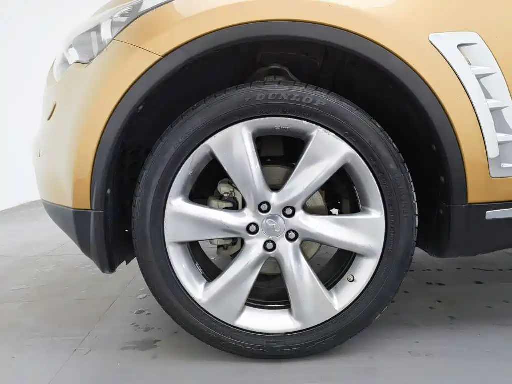 Infiniti FX — миниатюра 17