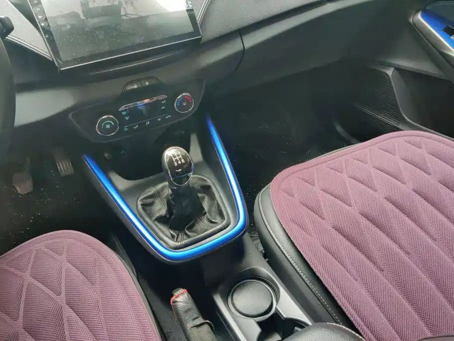 Ford Escort — миниатюра 16
