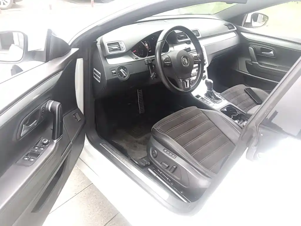 Volkswagen CC — миниатюра 16