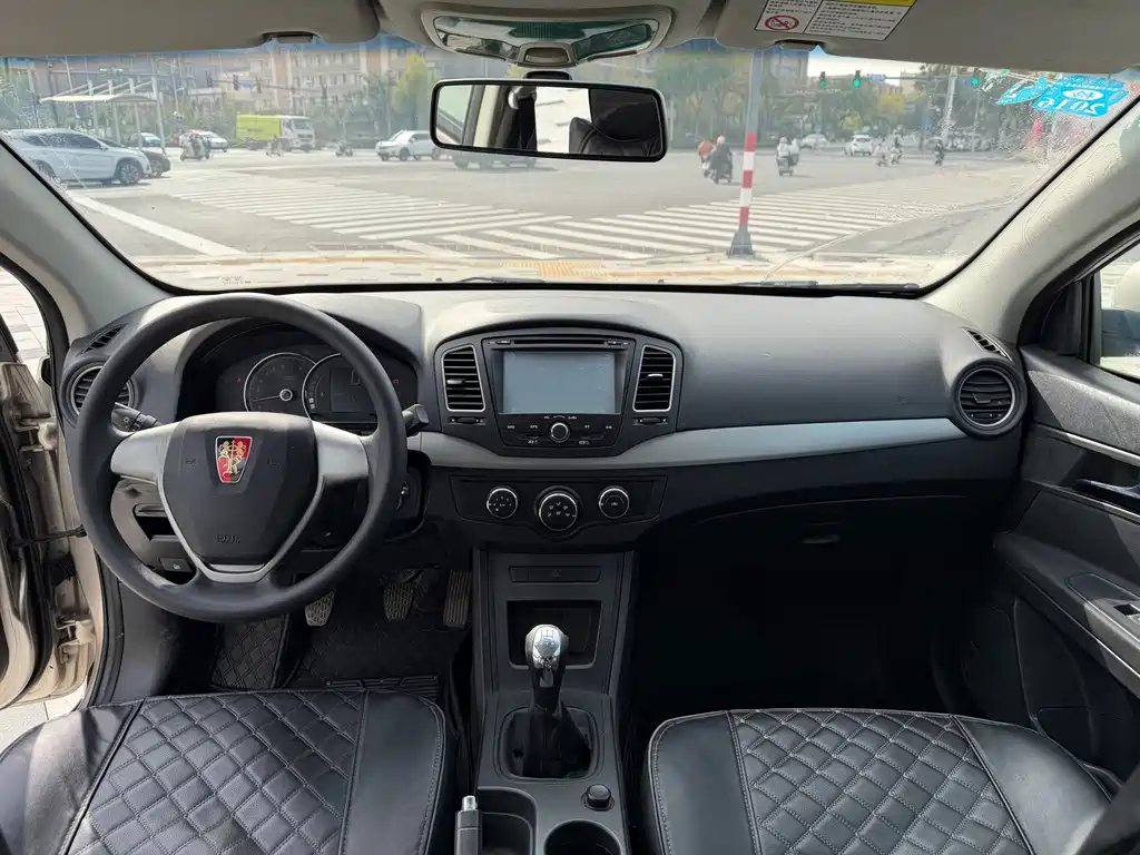 Roewe 350 — миниатюра 5