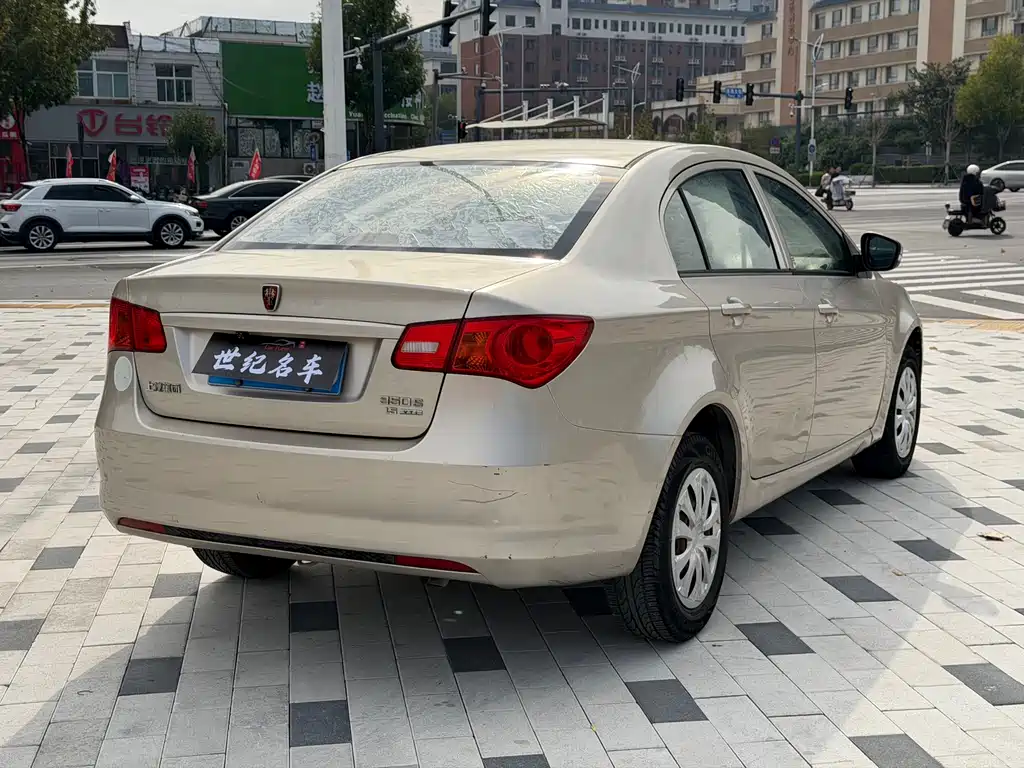 Roewe 350 — миниатюра 7