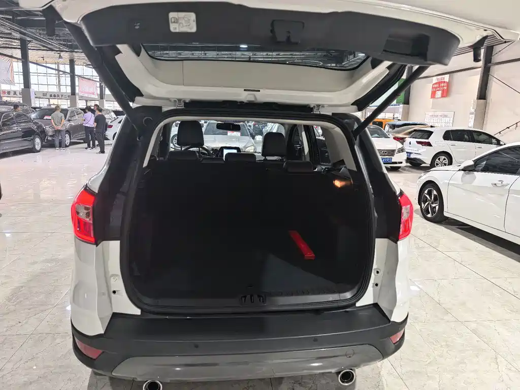Ford Kuga — миниатюра 3