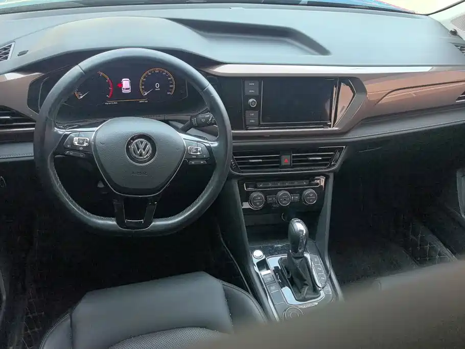 Volkswagen Tharu — миниатюра 12