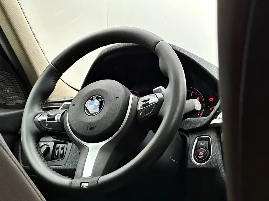 BMW 3 Series — миниатюра 18