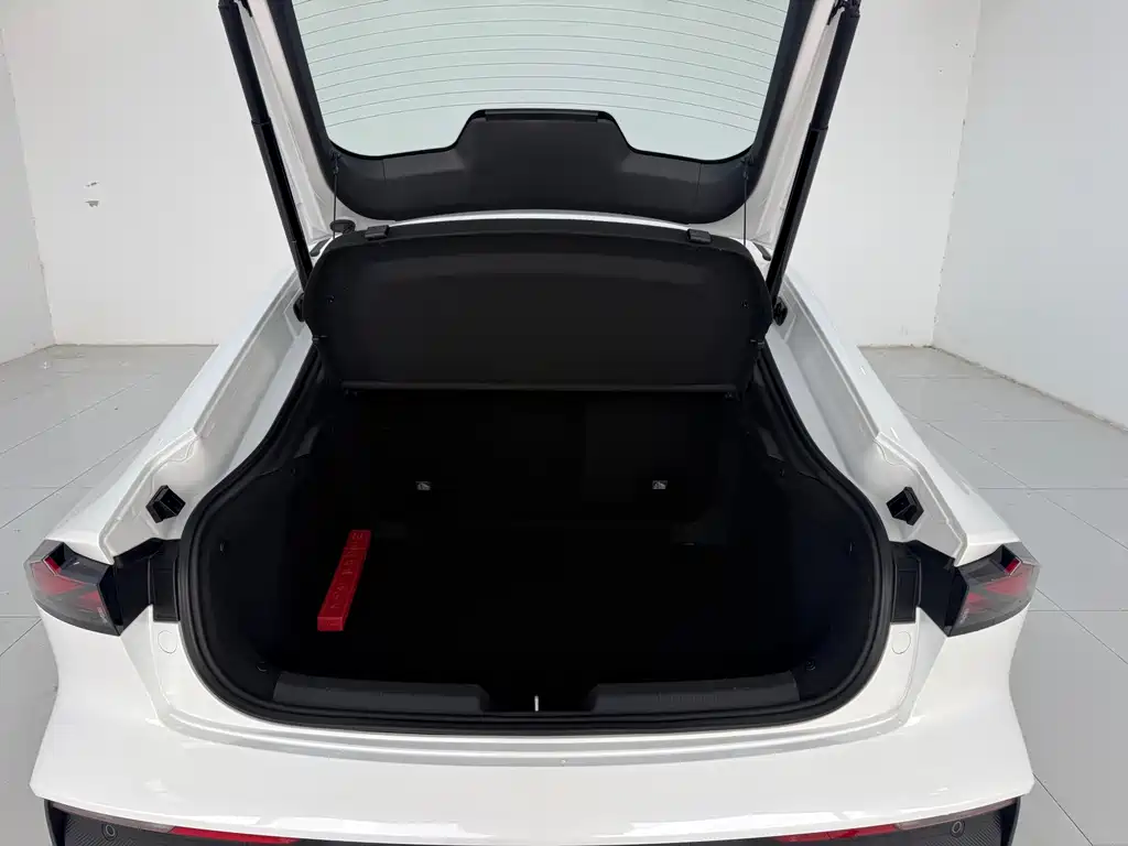 Changan UNI-V — миниатюра 9