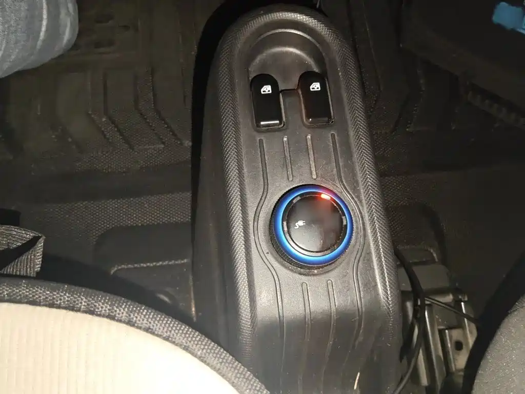 Wuling MINIEV — миниатюра 7