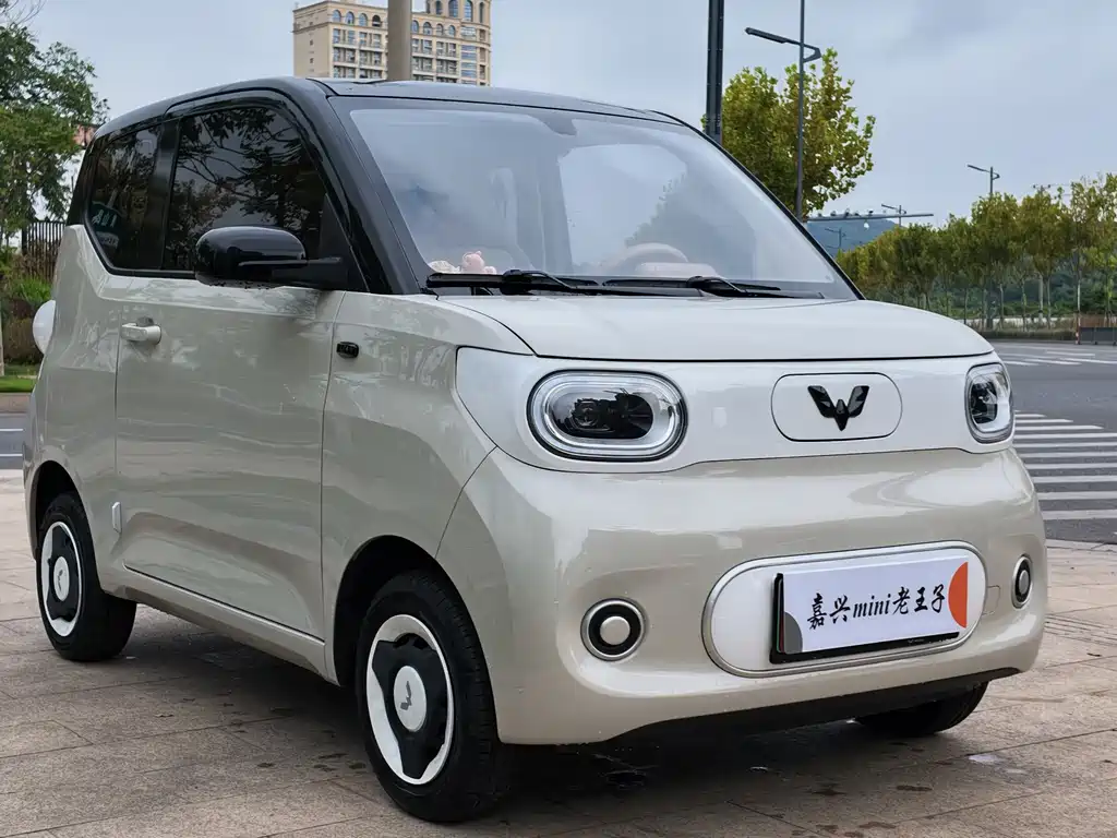 Wuling MINIEV — миниатюра 8