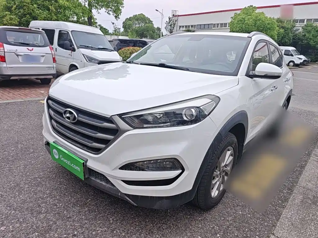 Hyundai Tucson 2015 1.6T DCT 2WD Smart Type