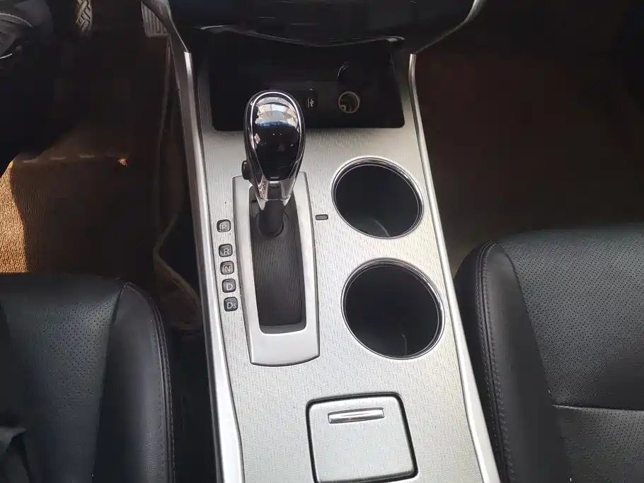 Nissan Teana — миниатюра 16