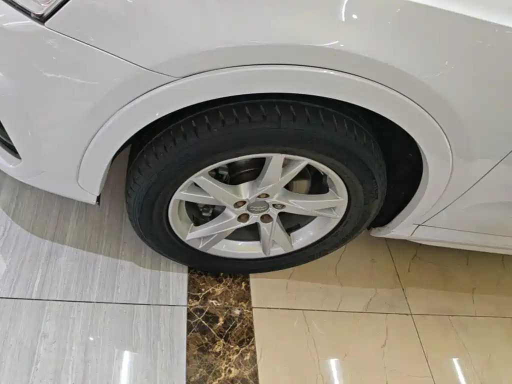 Audi Q3 — миниатюра 25