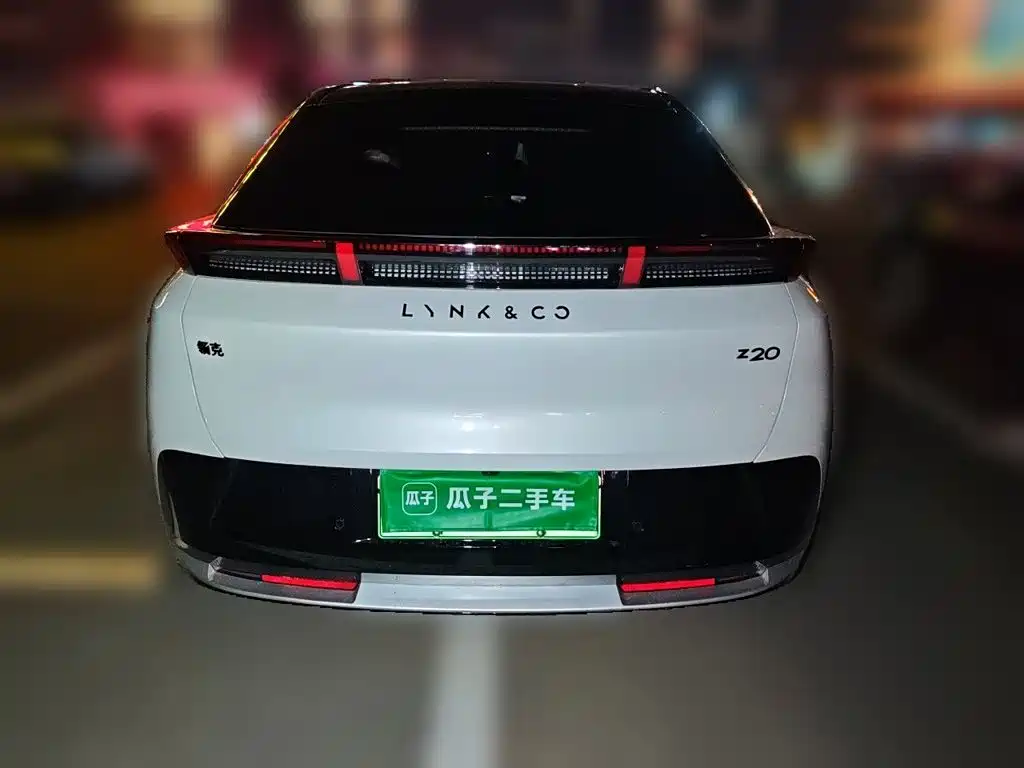 Lynk & Co 20 — миниатюра 3