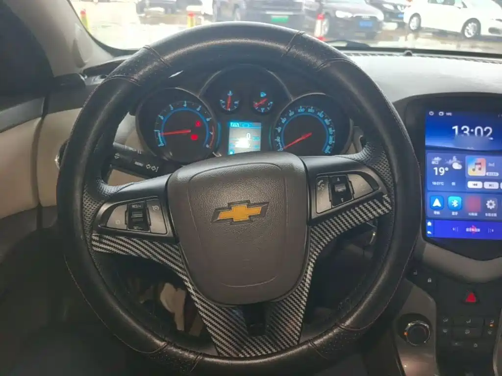 Chevrolet Cruze — миниатюра 11