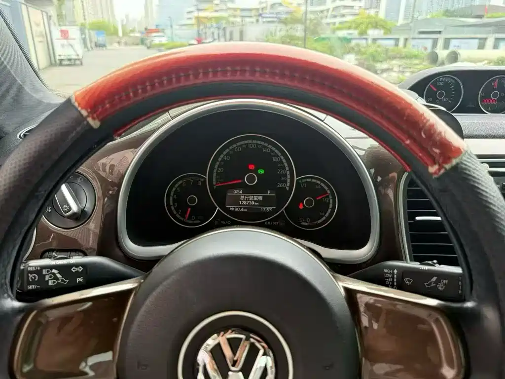 Volkswagen Beetle — миниатюра 5