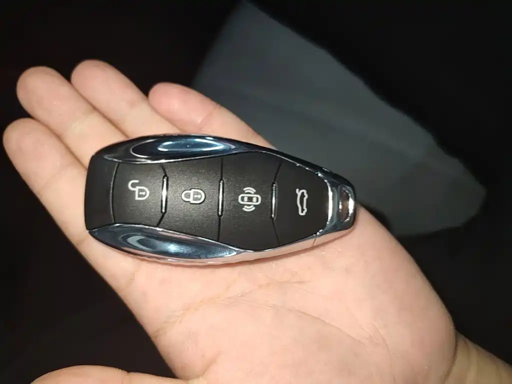 Hongqi Hongqi H5 PHEV — миниатюра 12