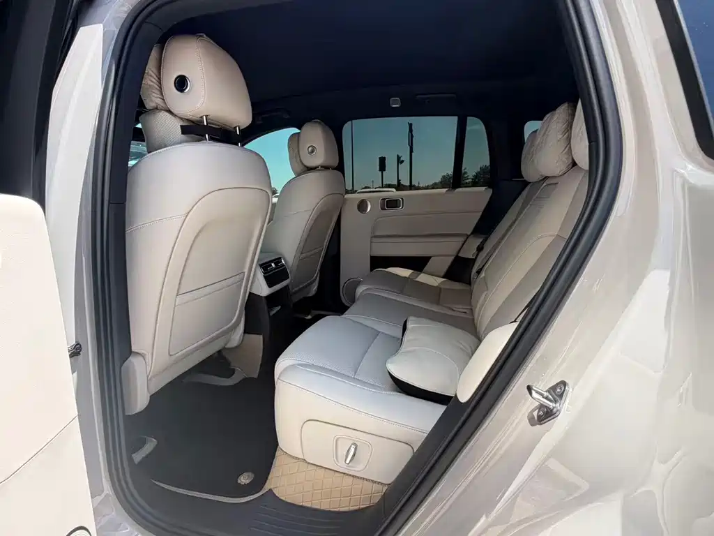 Li Auto Li L6 — миниатюра 4