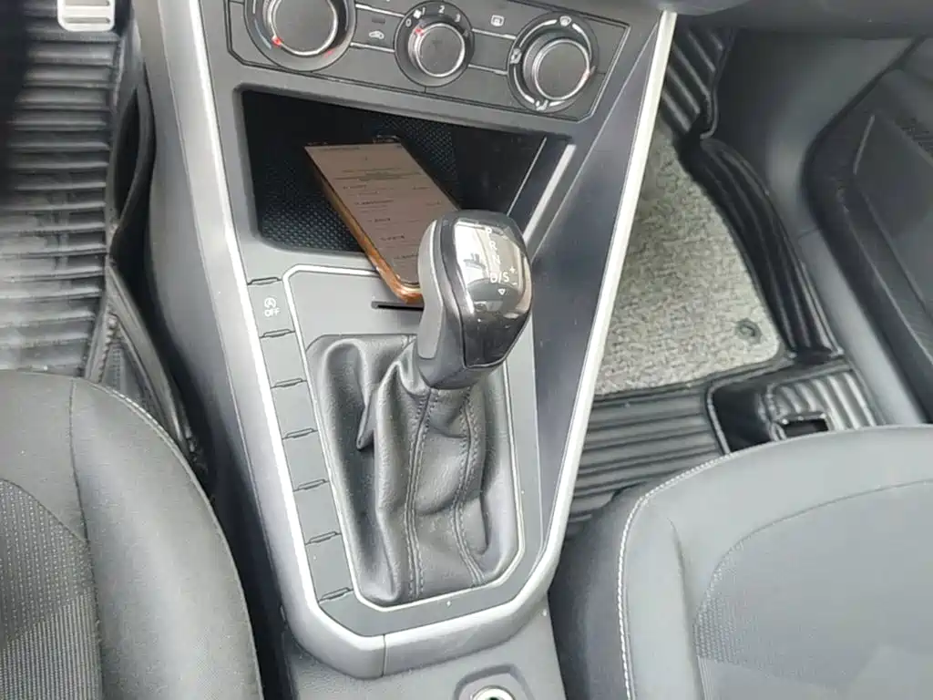 Volkswagen Polo — миниатюра 14