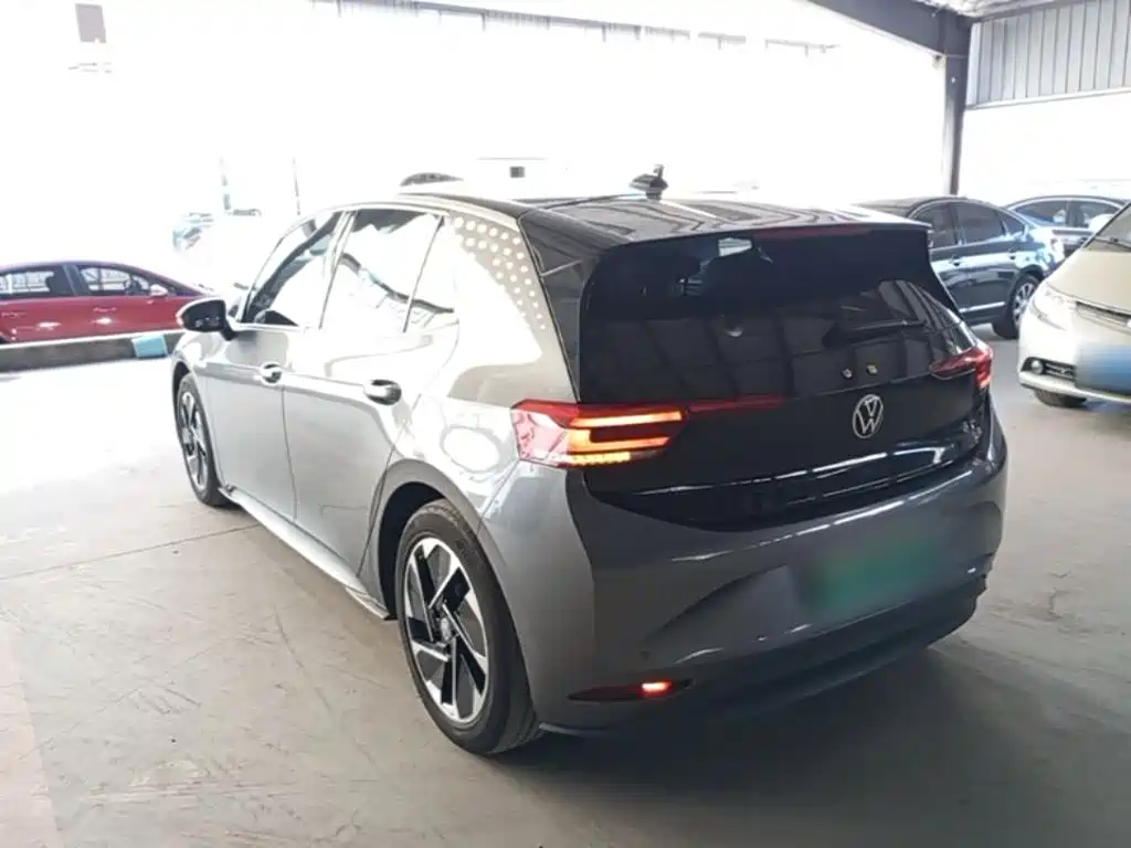 Volkswagen ID.3 — миниатюра 5