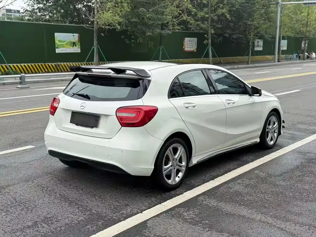 Mercedes-Benz A-Class (Import) — миниатюра 8