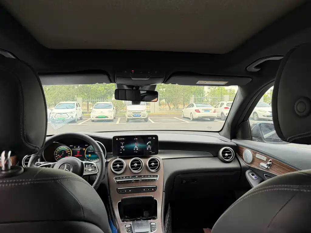 Mercedes-Benz GLC — миниатюра 5