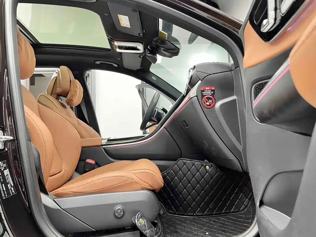 Mercedes-Benz GLC — миниатюра 7