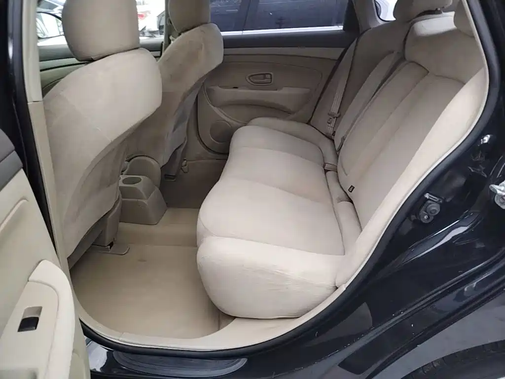 Nissan Sylphy — миниатюра 17
