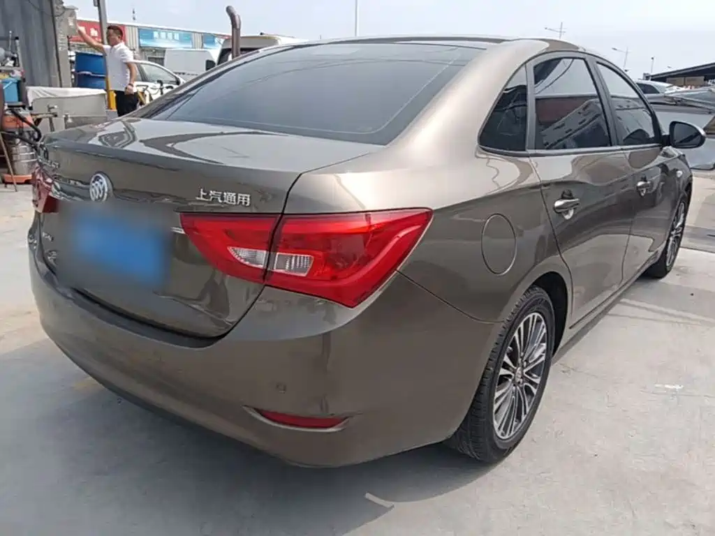 Buick Excelle — миниатюра 7