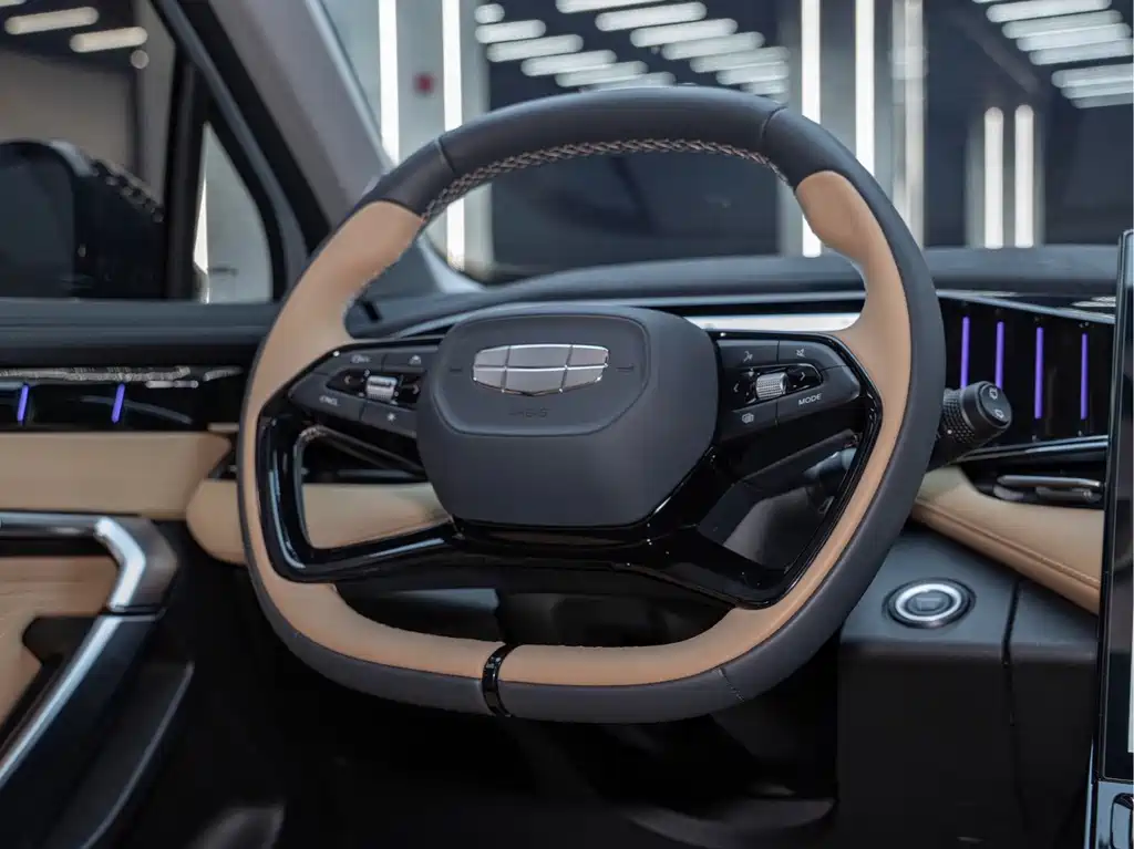 Geely Boyue L — миниатюра 20