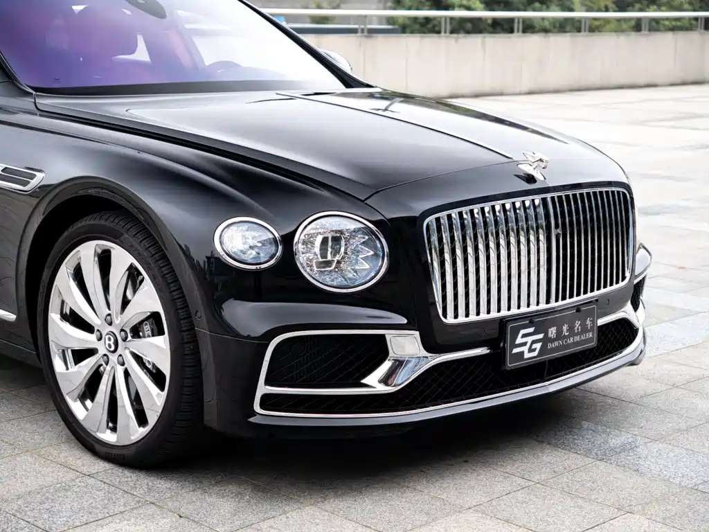 Bentley Flying Spur — миниатюра 20
