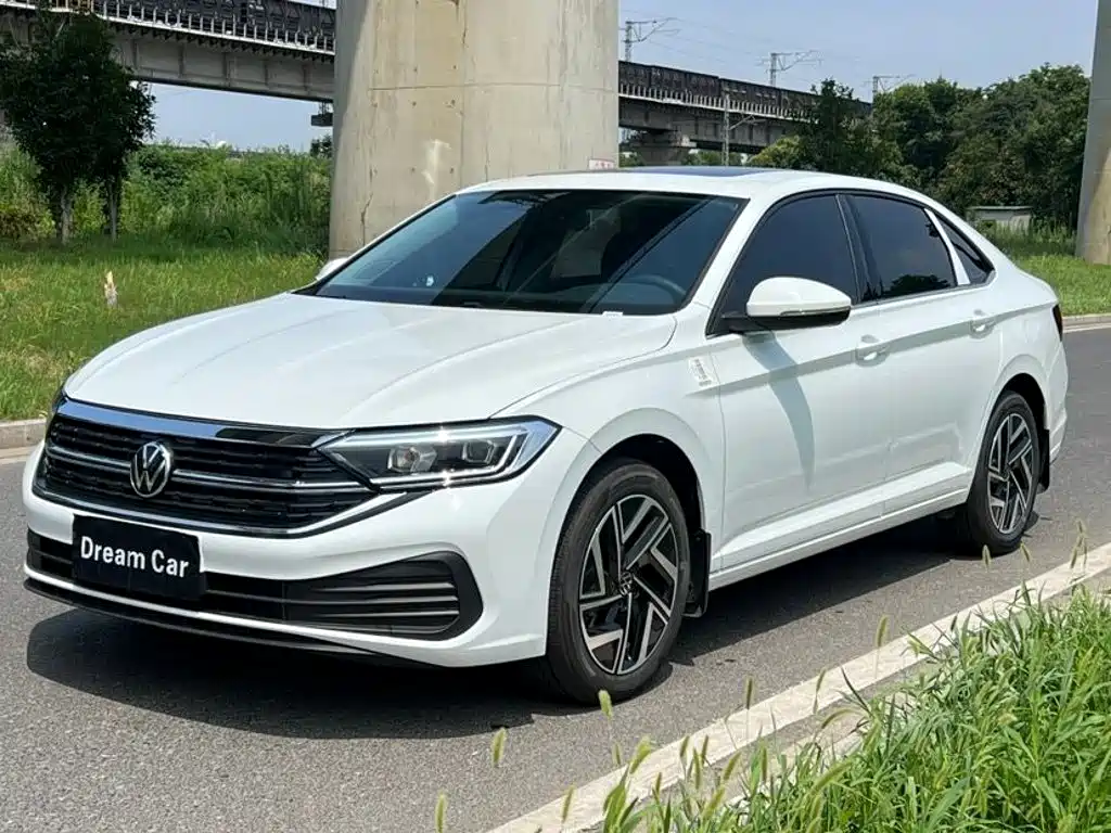 速腾 2024款 300TSI DSG超越版 2026