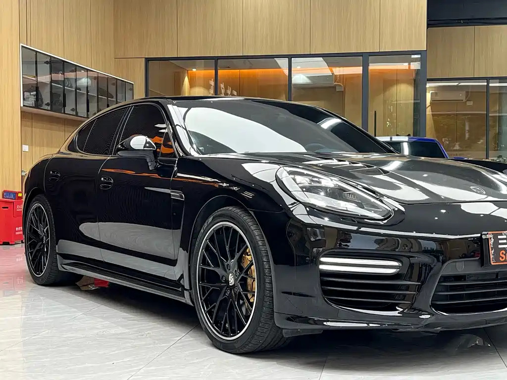 Porsche Panamera — миниатюра 11