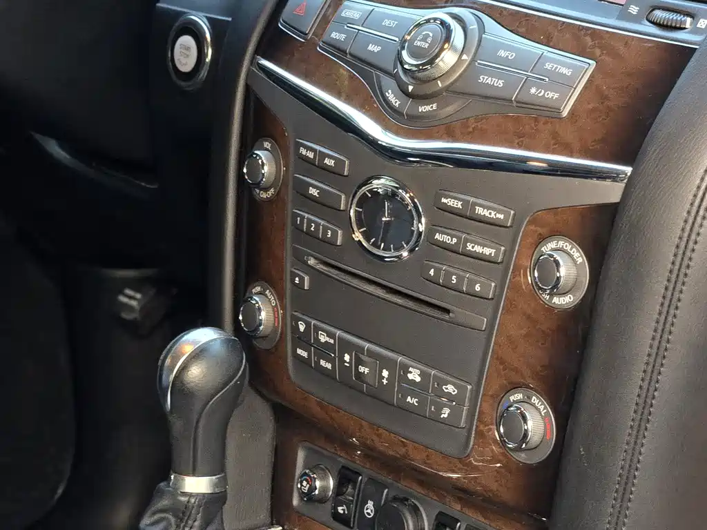 Infiniti QX — миниатюра 9