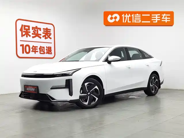 GEELY GALAXY GALAXY L6 2025