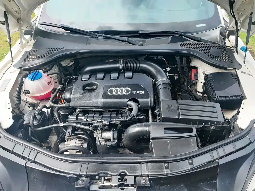 Audi TT TT Coupe 2.0TFSI quattro, фото 35