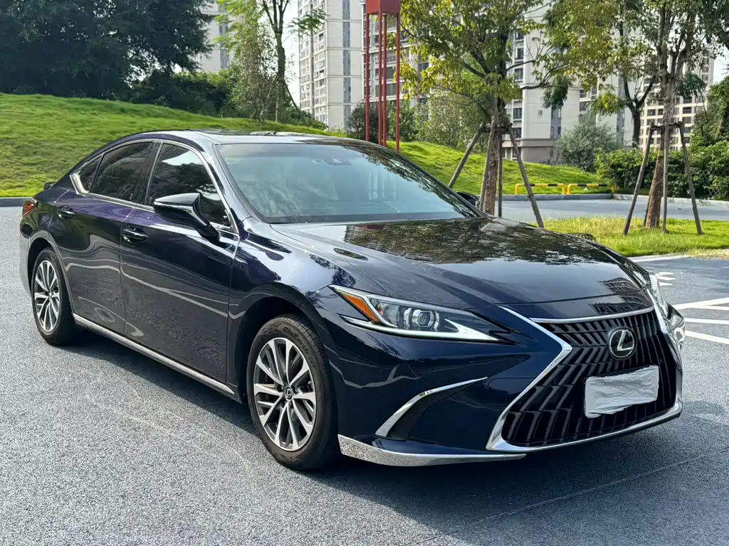 Lexus ES — миниатюра 3