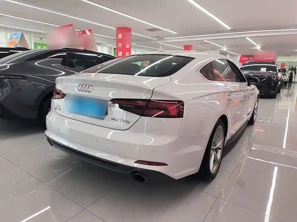 Audi A5 (Import) — миниатюра 7