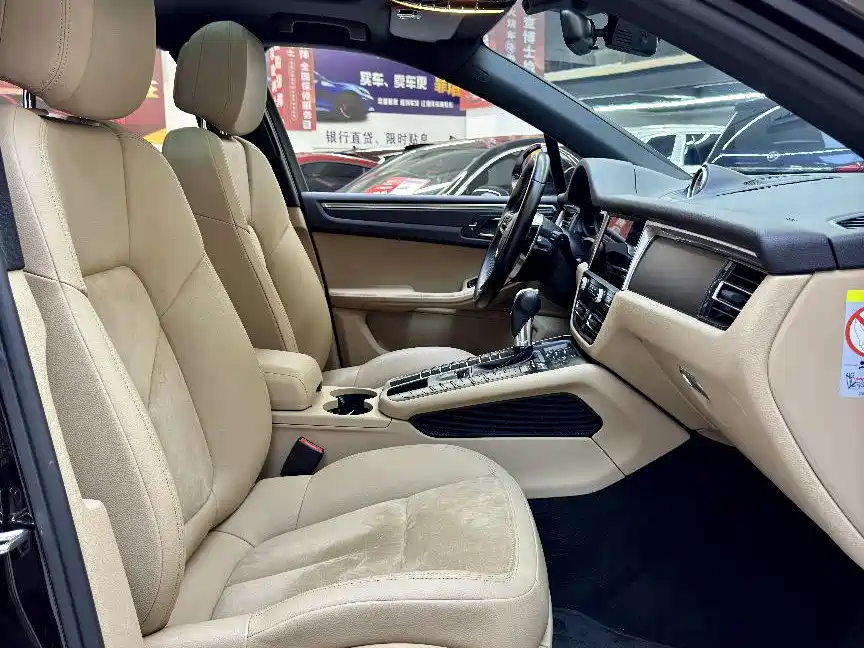Porsche Macan — миниатюра 17