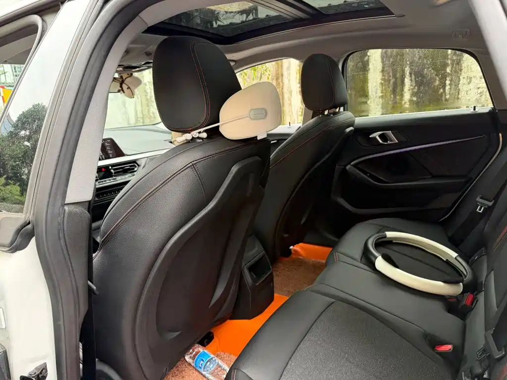 BMW 2 Series (Import) — миниатюра 11